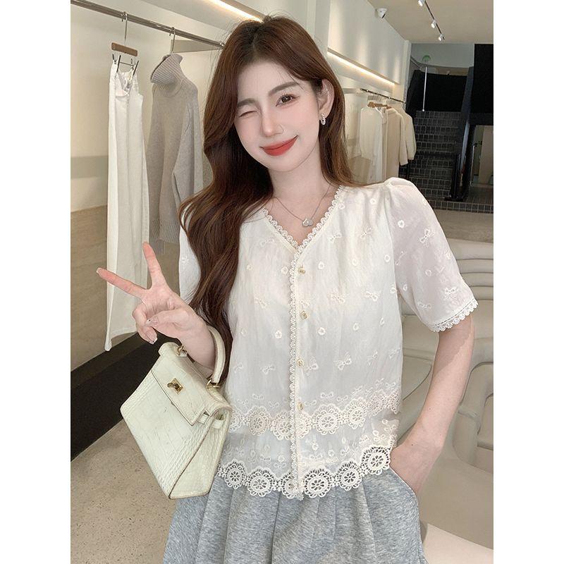 Sweet Summer K-style Fashion Minority Design V-neck Embroidery Lace Patchwork Loose Bubble Short Sleeve Shirt Top
