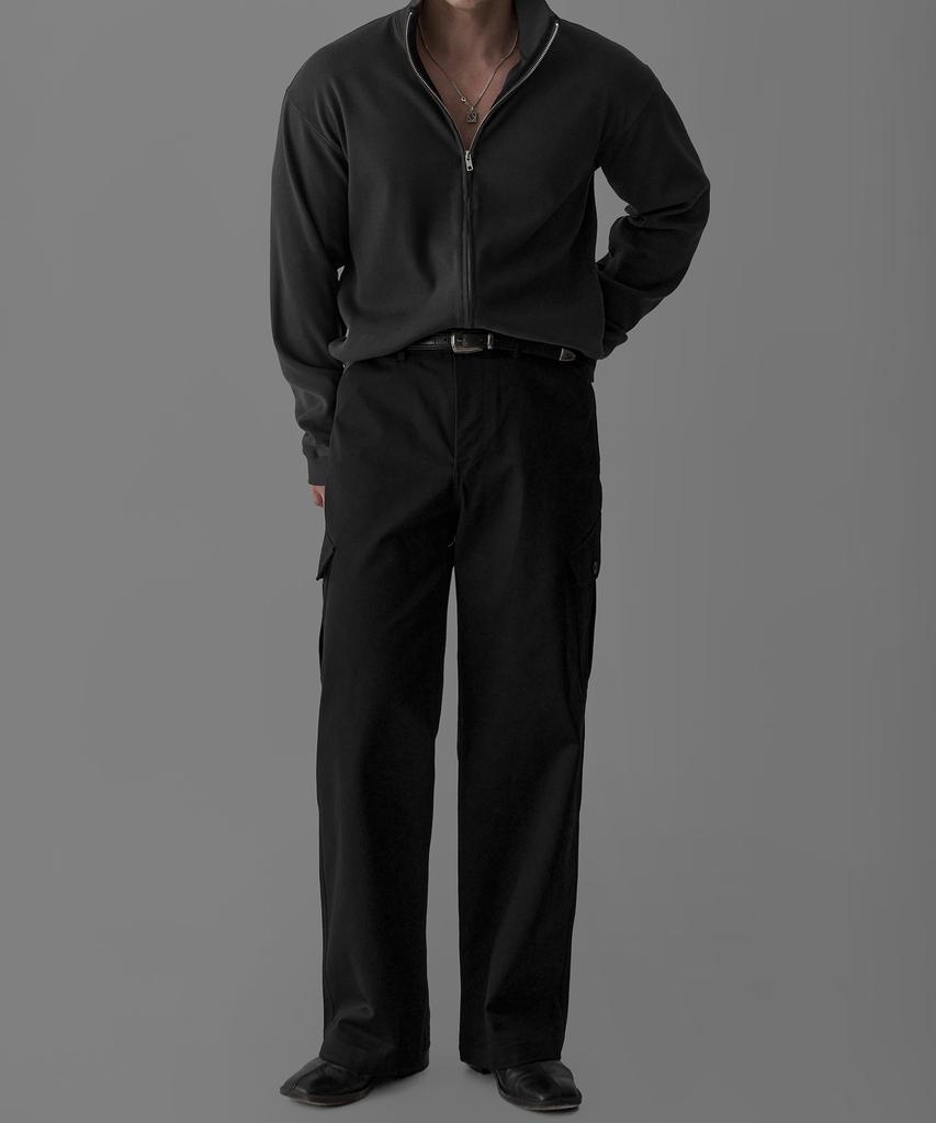 Baulopeulodeogteu Slant Cargo Pants [Black]