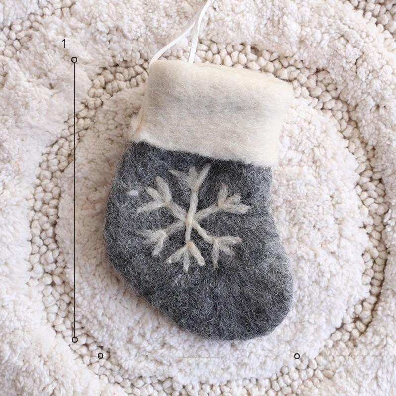 Scene Christmas Modern Decor Snowman Holiday Figurines Festive Supplies Display