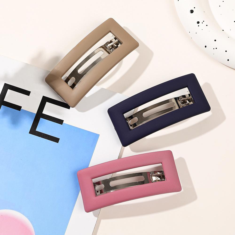 Korean Matte Spring Hair Clip Claw Elegant Hairgrips Ponytail Holder Barrettes For Women Girls Hairpins Fashion Hair Accessories
