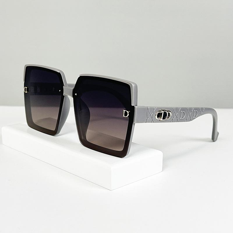 Sunglasses Female Letter D Trend Personalized Street Shot Sunglasses Uv Protection