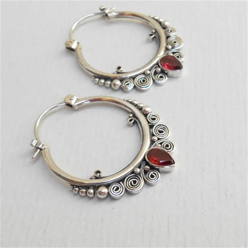Vintage Silver Color Water Droplet Inlaid Red Zircon Earrings Exquisite Metal Carving Spiral Hoop Earrings for Women Accessories