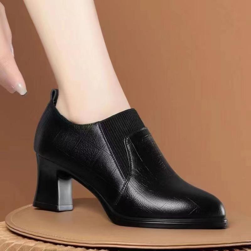 Autumn Soft-soled Non-slip Deep-mouth High Heels, New Soft Leather Medium-heeled Leather Shoes, Women's Middle-aged Mother Single Shoes