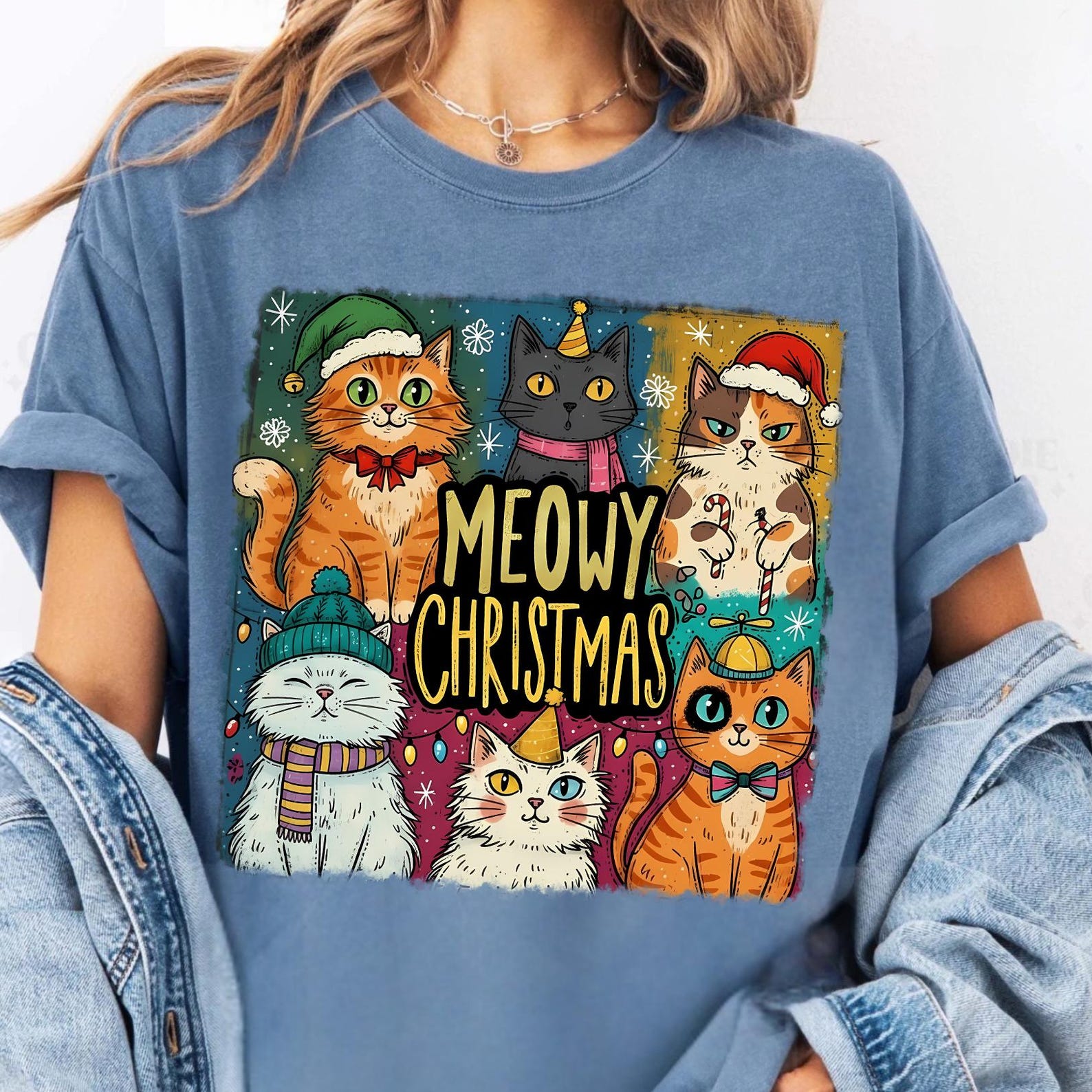 Meowy Christmas Shirt, Christmas Cat Shirt, Merry Christmas, Cat Lover Shirt, Womens Holiday Tees, Christmas Santa Tees, Christmas Gift 4XL