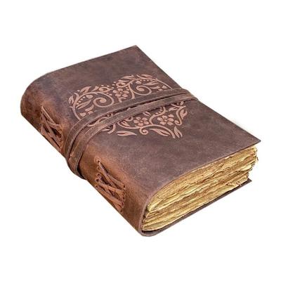 Vintage-Leder-Tagebuch mit geprägtem Herz für Frauen, Leder-Tagebücher für Frauen, handgefertigte Tagebücher, Geschenke 7 x 5