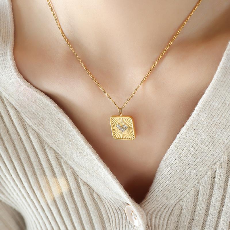 Korean Women'S Niche Design Titanium Steel Square Brand Heart Pendant Necklace Personalized Fashion Earrings Gold-Plated Jewelry Set