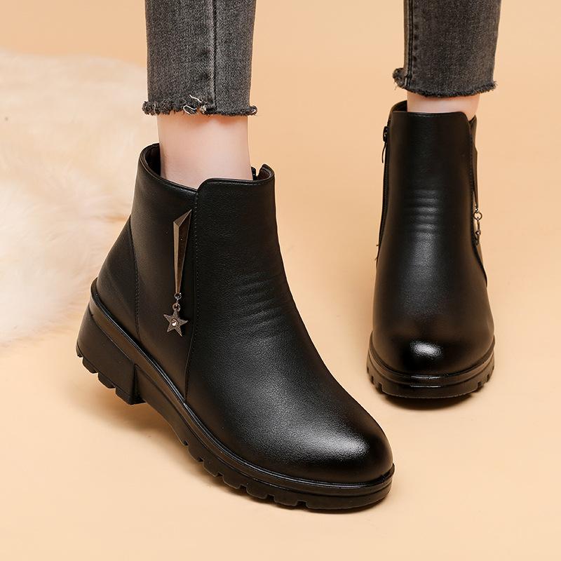 Mutter Schuhe Damen Baumwollschuhe Winter Kurzstiefel rutschfest warm Samt Mikrofaserleder Schuhe mittelalte und ältere Damen Schuhe schwarz