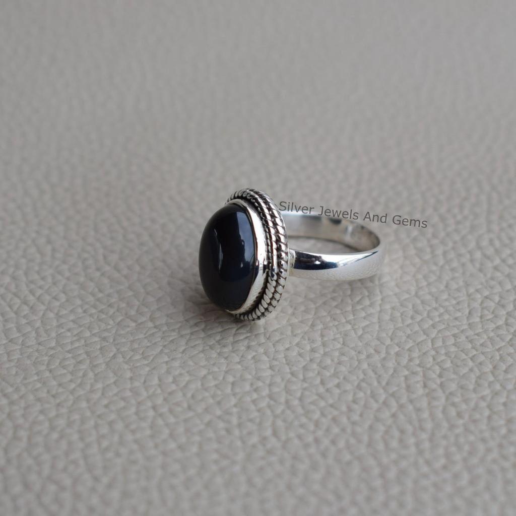 Handmade Oval Black Onyx Ring: Twisted Wire Sterling Silver Ring