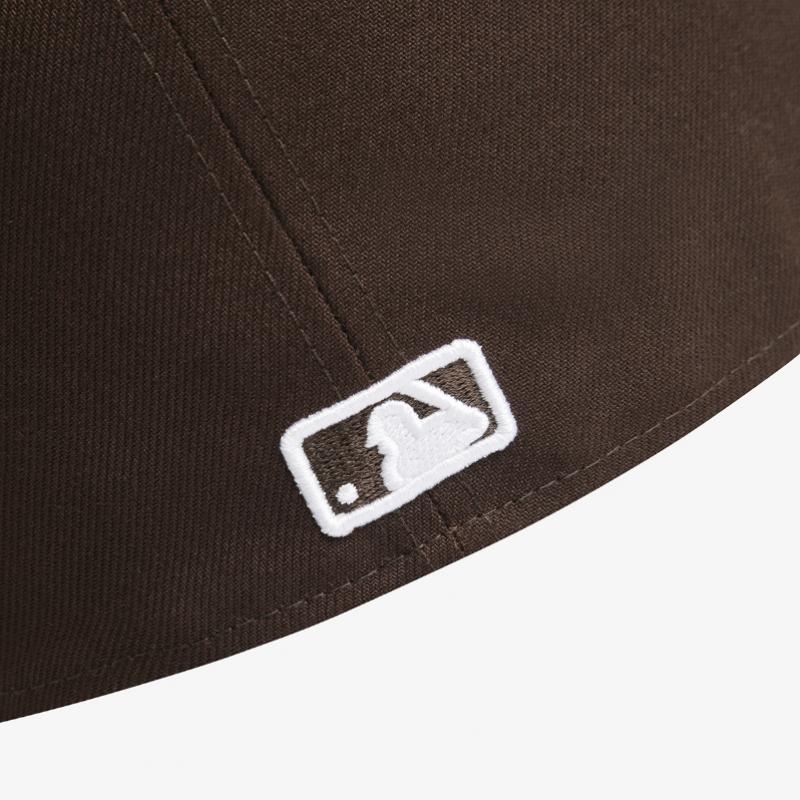New Era Chicago White Sox Fillbox Pitted Cap Burnt Wood