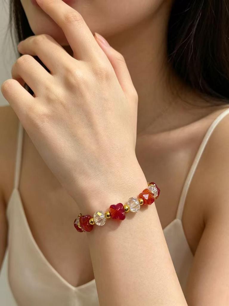 Butterfly Crystal Beaded Bracelet for Women - High-End Fashionable Jewelry, Fresh and Sweet Design