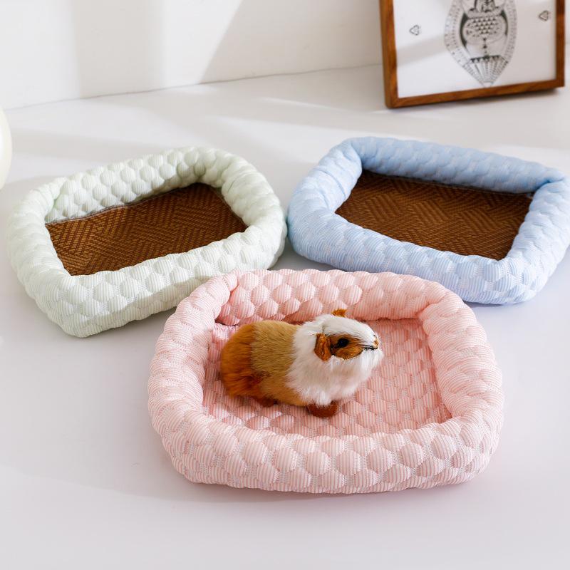 Guinea Pig & Hamster Cooling Mat - Rattan Woven Nest for Small Pets