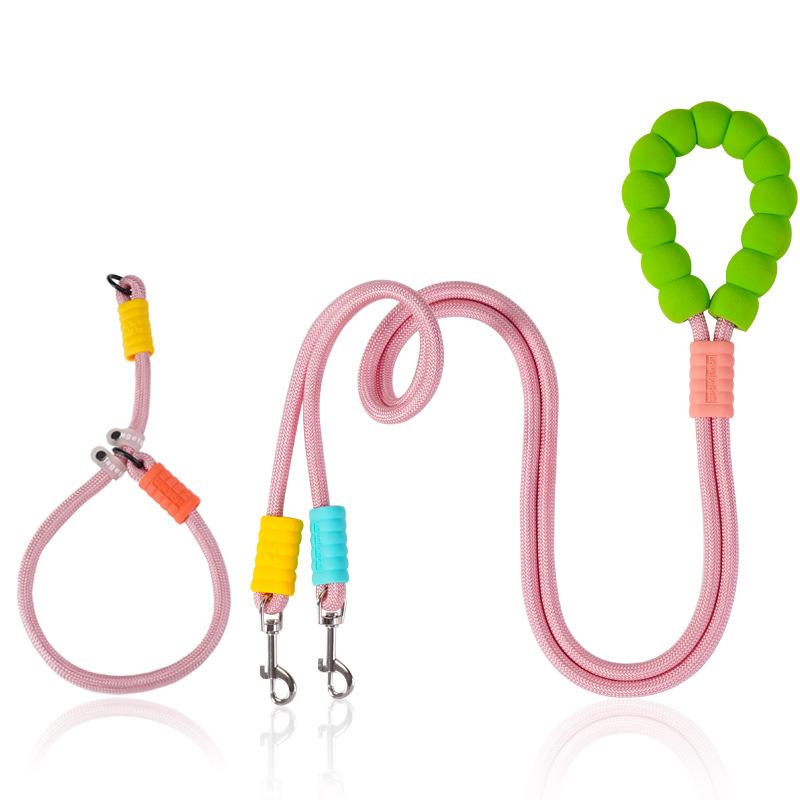 A Universal Leash for Large Dogs That Prevents Them From Breaking Free and Does Not Strangle Their Necks. It's A Versatile Dog Walking Tool