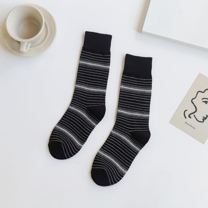 

Simple Striped Socks Dongdamen Fashion Color-Blocking Stockings Internet Celebrity Mid-Leg Socks One size fits all