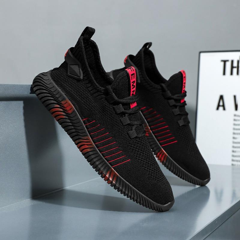 Spring new men's shoes elastic fly-woven breathable black mesh casual sports shoes lightweight one-pedal running shoes