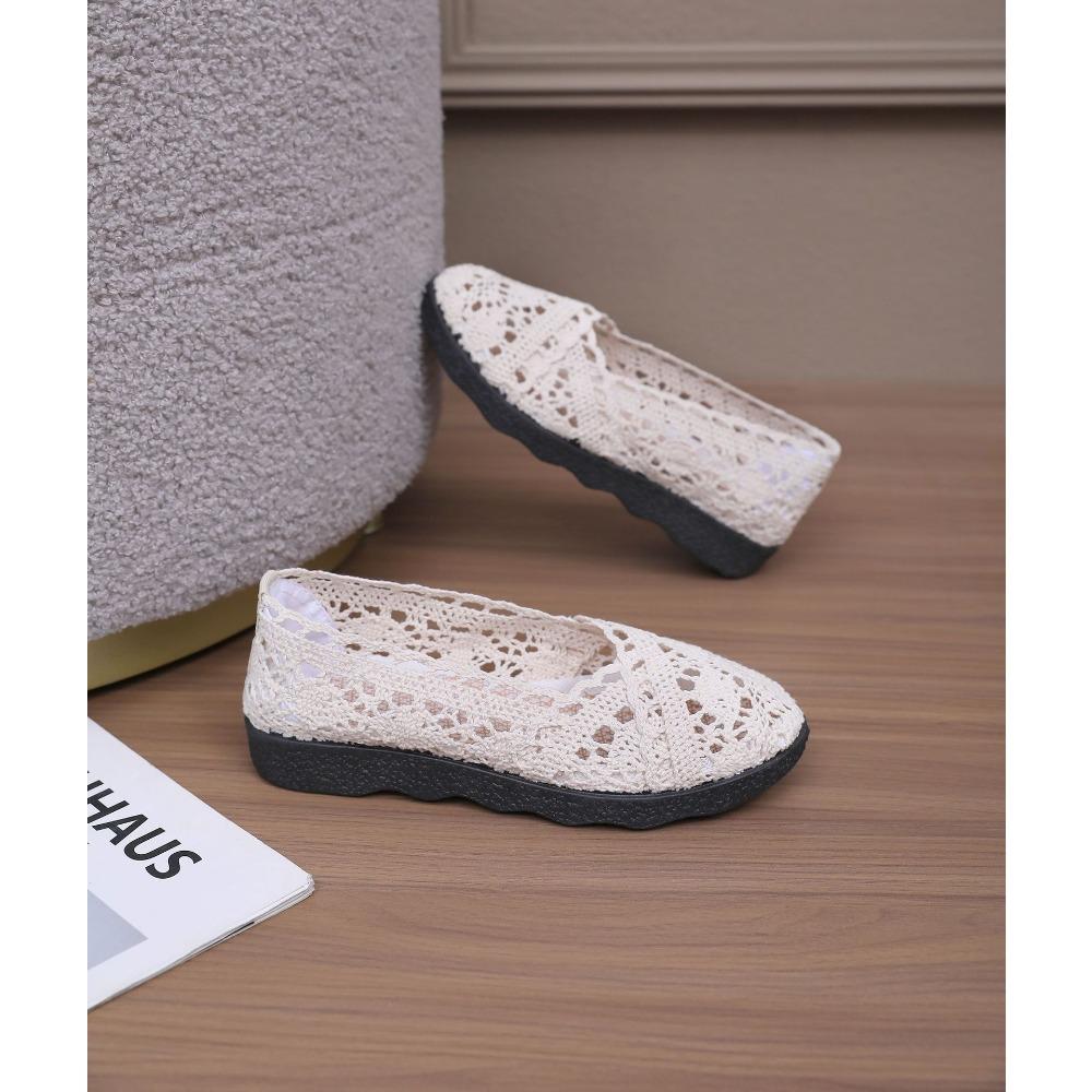Ladies' Casual Temperament Breathable One Foot Shoes -Women's Mesh Shoes with Mesh Surface, Ethnic Style Cloth Shoes, Hollow Lace Women's Shoes