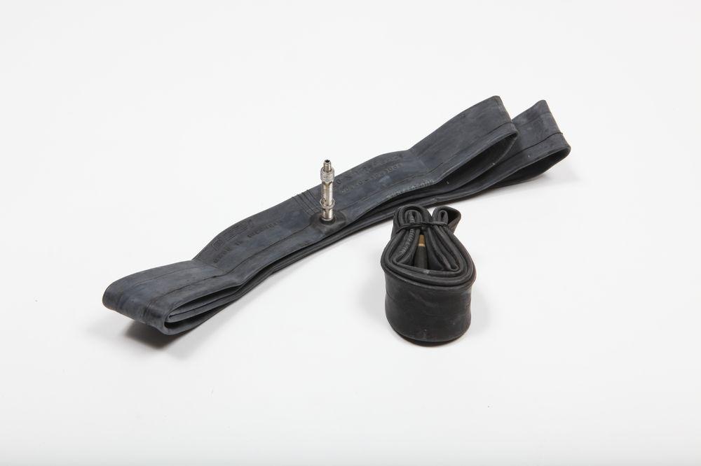 Tube 28X1.75/2.125 D/V 40Mm Onyx Box