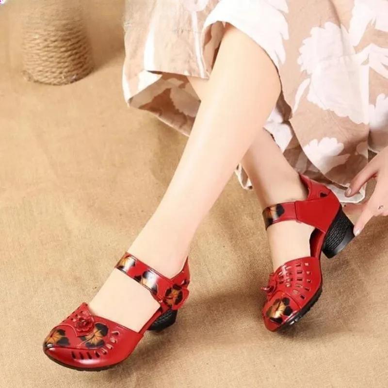 Sandale de damă din piele PU cu imprimeu floral, stil național de vară, pentru agrement, cu tocuri groase, decupaje, cusute, flori, imprimate, culori mixte