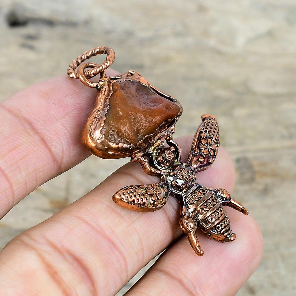 Carnelian Rough Pendant Electroformed Copper Pendant Gemstone Pendant Handmade Honey Bee Pendant Copper Jewelry Gifts for Her Unique Pendant