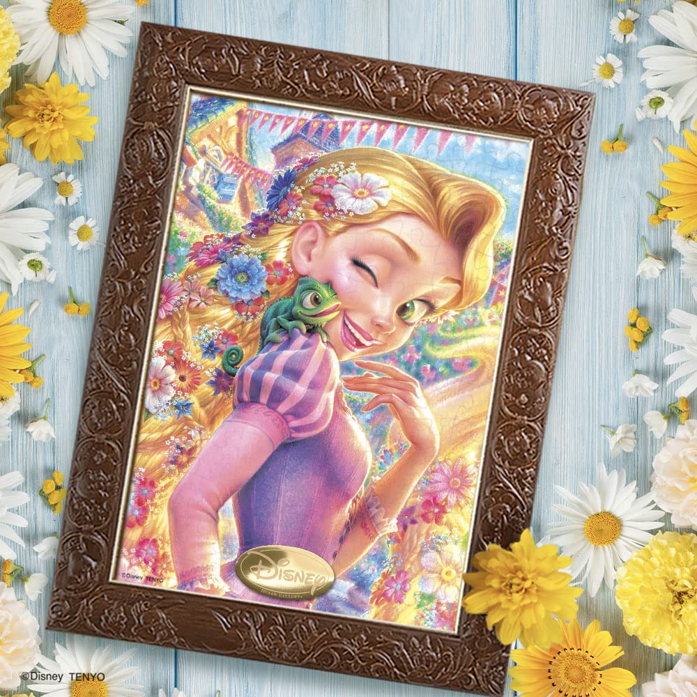 Tenyo in Jigsaw Puzzle Disney Tangled Rapunzel Pascal with and Service Card (Tenyo) [Made Japan] 108-Piece & (18.2x25.7cm) D-108-029 Glue, Spatula,