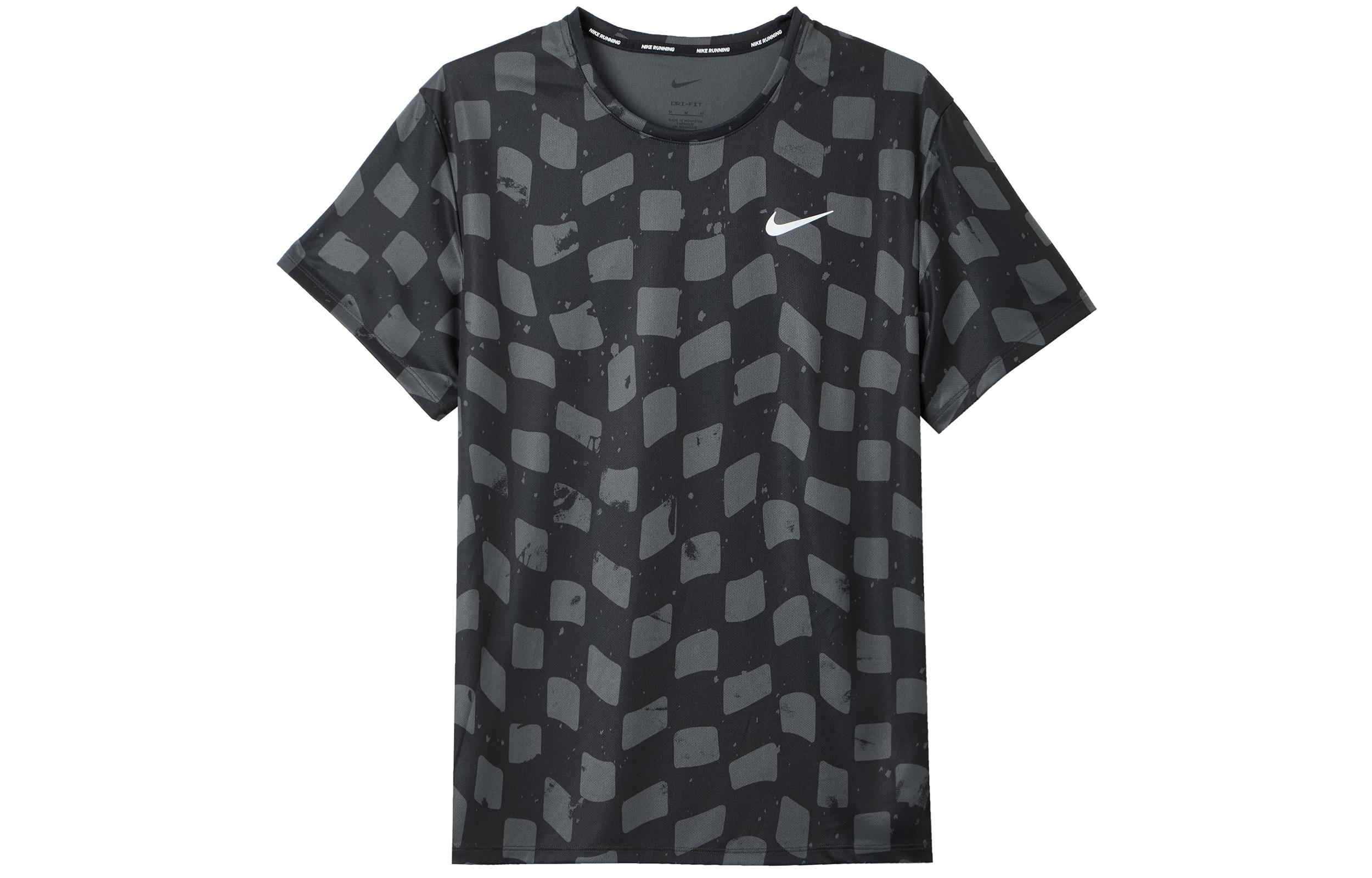 

Nike T Shirts Men s Black Crew Neck Moderate Straight Fit DX0871-060 M
