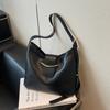 Premium Sense of Work Commuter Bag Women's New Retro Versatile Shoulder Bag Large Capacity Messenger Tote Bag