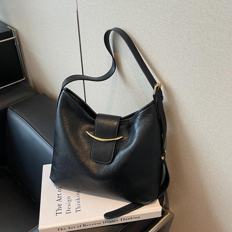 Premium Sense of Work Commuter Bag Women's New Retro Versatile Shoulder Bag Large Capacity Messenger Tote Bag