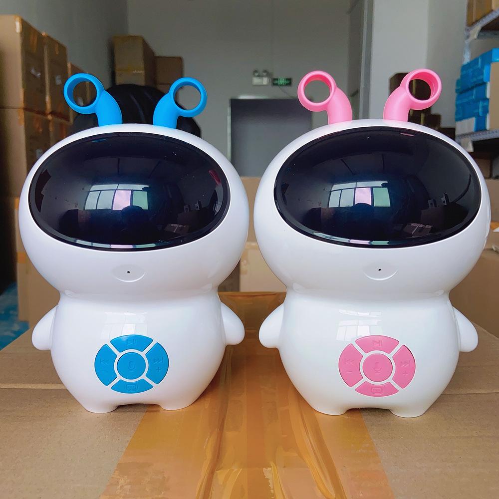 AI-Powered Educational Robot Toy for Early Childhood Learning with Voice Control and WiFi