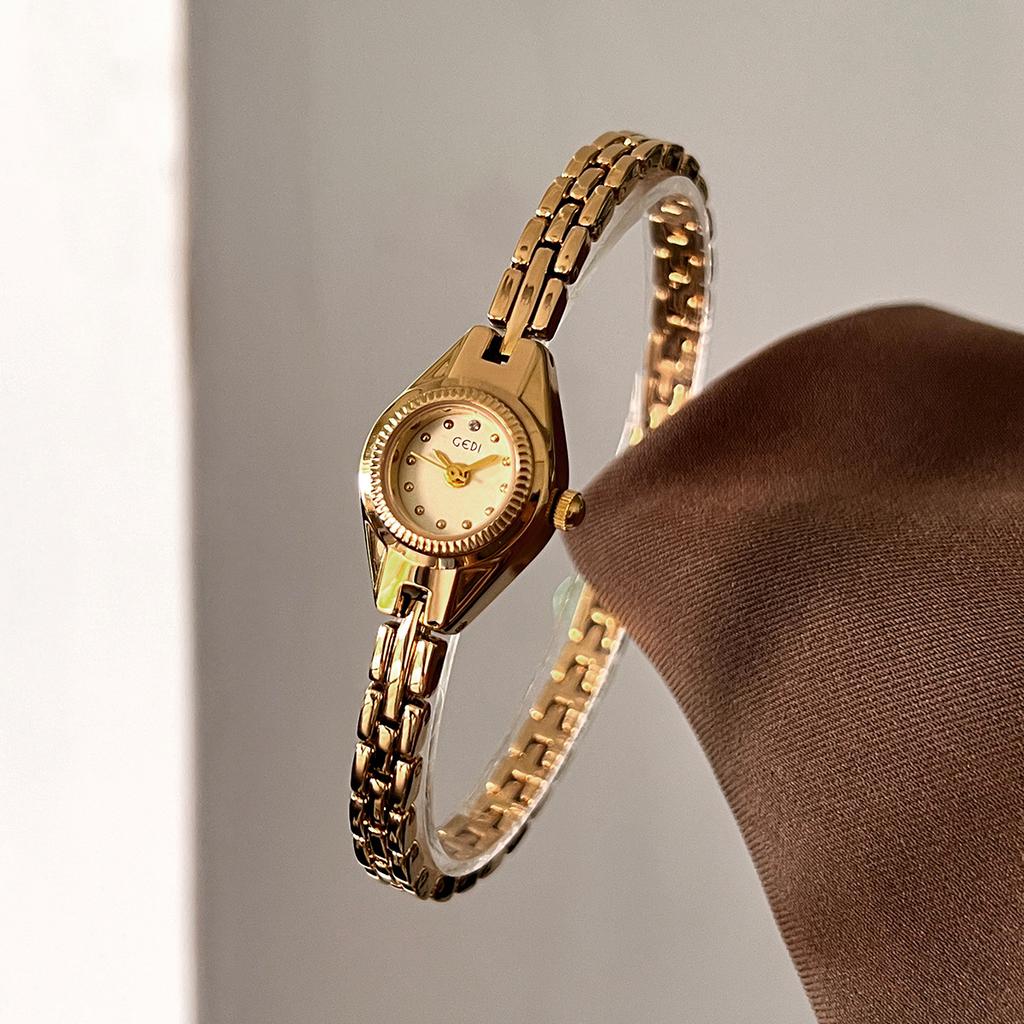 Round Small Dial, Simple Temperament, High-Value Watch, Female, Fashionable, Exquisite And High-End Versatile Quartz Watch