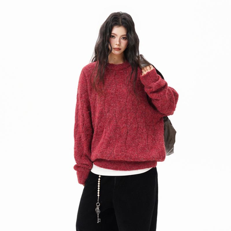 Men's Retro Cable Knit Sweater - Loose Fit, Round Neck, Autumn/Winter Pullover.