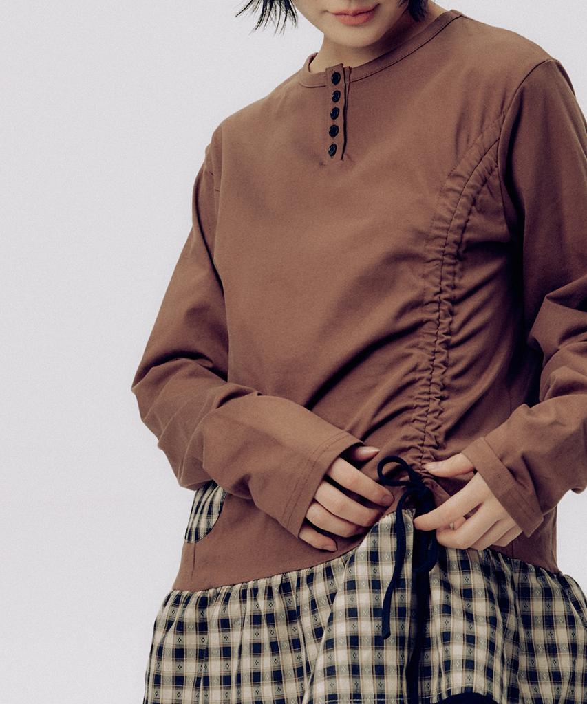 SOME PLACE Side Shirred Check Contrast Frill Button Layered Long Sleeve T-Shirt [Brown]