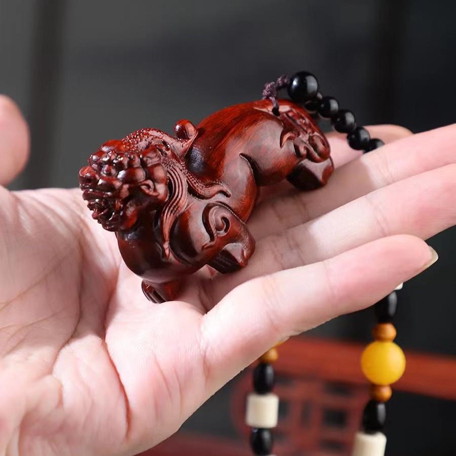 Sandalwood Pixiu Handheld Carved Pendant Ornament - Douyin Craft Gift