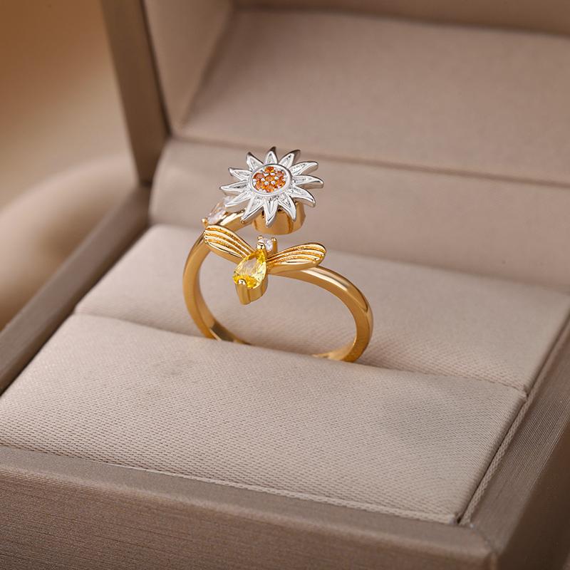 Fashion Anxiety Ring Spinner Rings For Women Satinless Steel Gold Color Round Rotary Anti Stress Fidget Ring Party Jewelry Gift