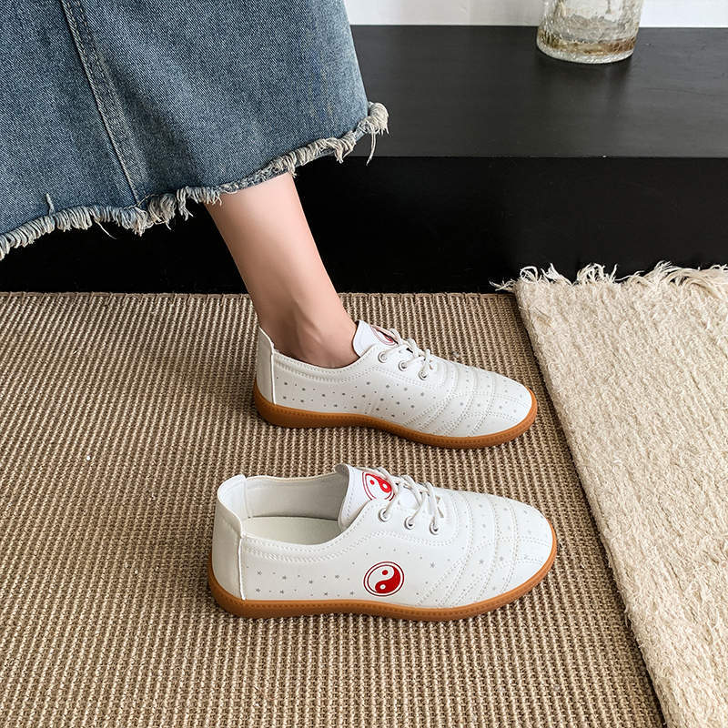 Chenjiagou Collar Wu Tai Chi Shoes Spring and Autumn New Breathable Beef Tendon Sole Women's Tai Chi Practice Shoes Martial Arts Shoes