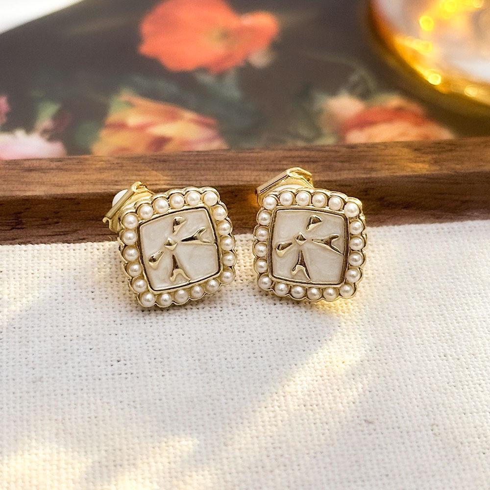 High-End Französische Dreieck Ohrclips ohne Piercing - Damen Einfache, Elegante, Luxuriöse Ohrringe