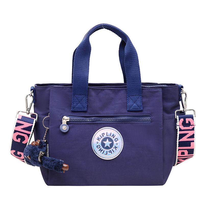 

Повседневная нейлоновая сумка через плечо, сумка-кроссбоди, сумка-тоут с плюшевым брелоком в виде обезьянки, модная, универсальная, простая сумка-тоут для женщин и мужчин