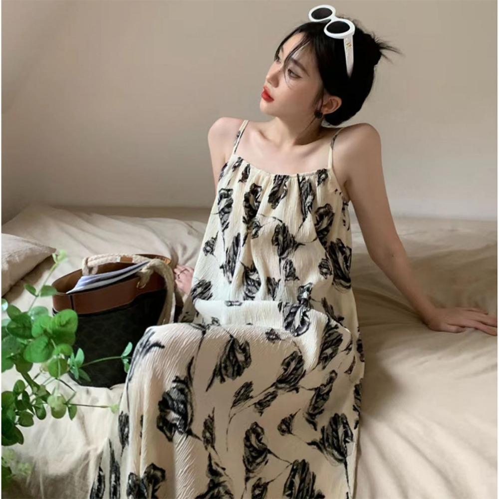 Sweet Cartoon Princess Style Nightgown for Women In Summer New Sexy Suspender Bubble Wrinkle Cloth Home Clothes