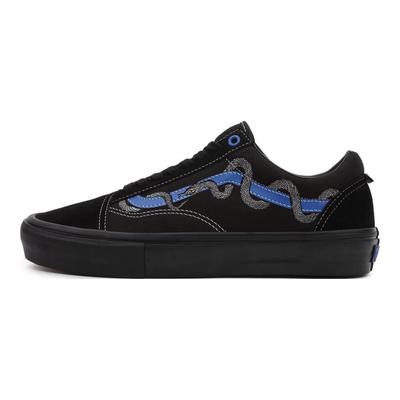 נעלי סניקרס יוניסקס Breana Geering x Skate Old Skool שחור כחול נחש VN0A5FCBY40