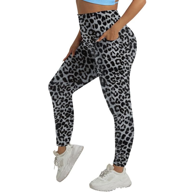 Plus Size Yoga Pants with Leopard Print High-waisted Sexy Running Sports Tight-fitting Pants for Women with Butt-lifting Sweat-wicking Base Layers.