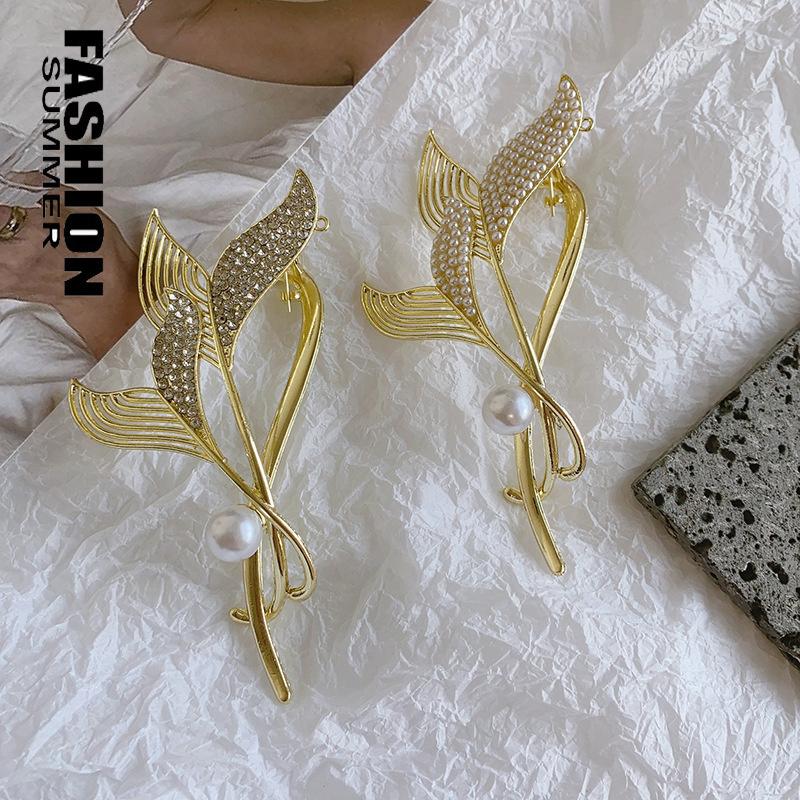 2023 אישיות חדשה סיכת ראש זנב דג וינטג 'פנינת ריינסטון קליפים לשיער עתיקות נשים תכשיטי אביזרי שיער Hanfu