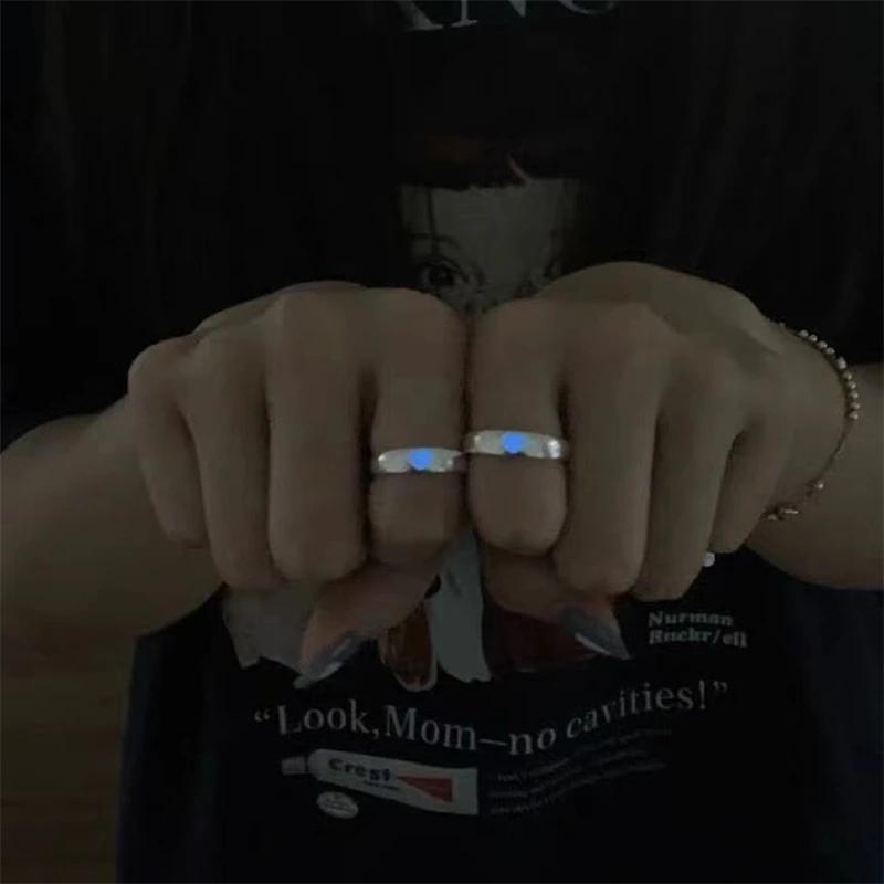 Fashion Pink Blue Adjustable Love Heart Luminous Couple Ring for Women Men Glow In Dark Player Ring Finger Rings Jewelry Gift