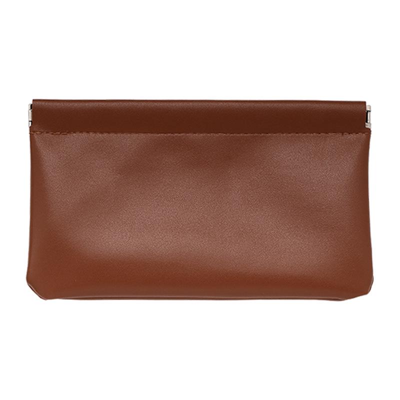 

Красная дорожная косметичка с автоматическим закрытием и чехол для кабелей коричневый