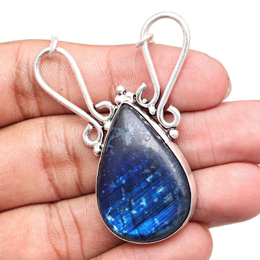 Labradorite Necklace Blue  Natural Beads  Gifted Pendant Cts