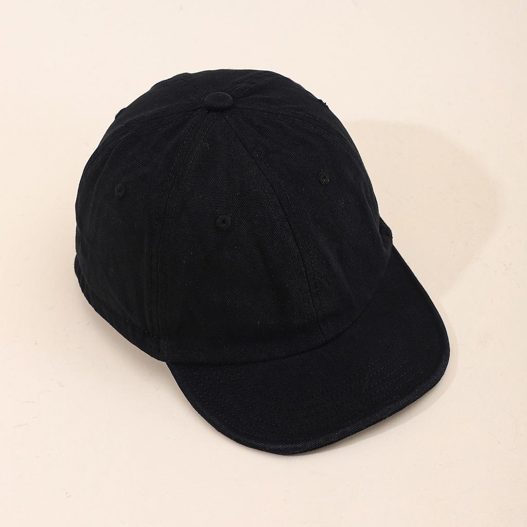 Simple Solid-color Embroidered Spike Baseball Cap, Artistic and Youthful Soft-top Baseball Cap, Suitable for Daily Commuting.