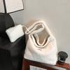 Retro Damen Lammwolle Handtasche Herbst Winter Neu Große Kapazität Plüsch Eine Schultertaschen Lässig Vielseitige Tragetasche Kleine Geldbörse