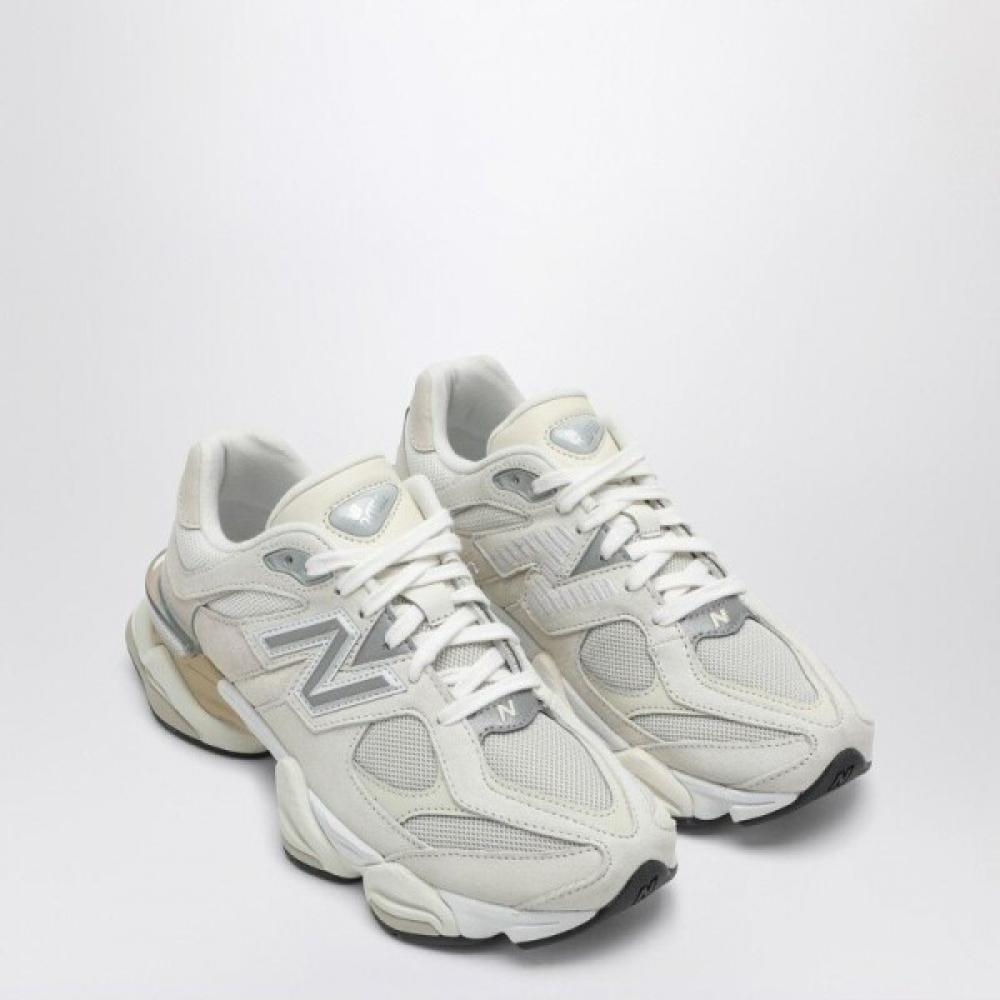 

New Balance Ivory And White Fabric And Leather Sneakers U9060whtle So US6.5US UN