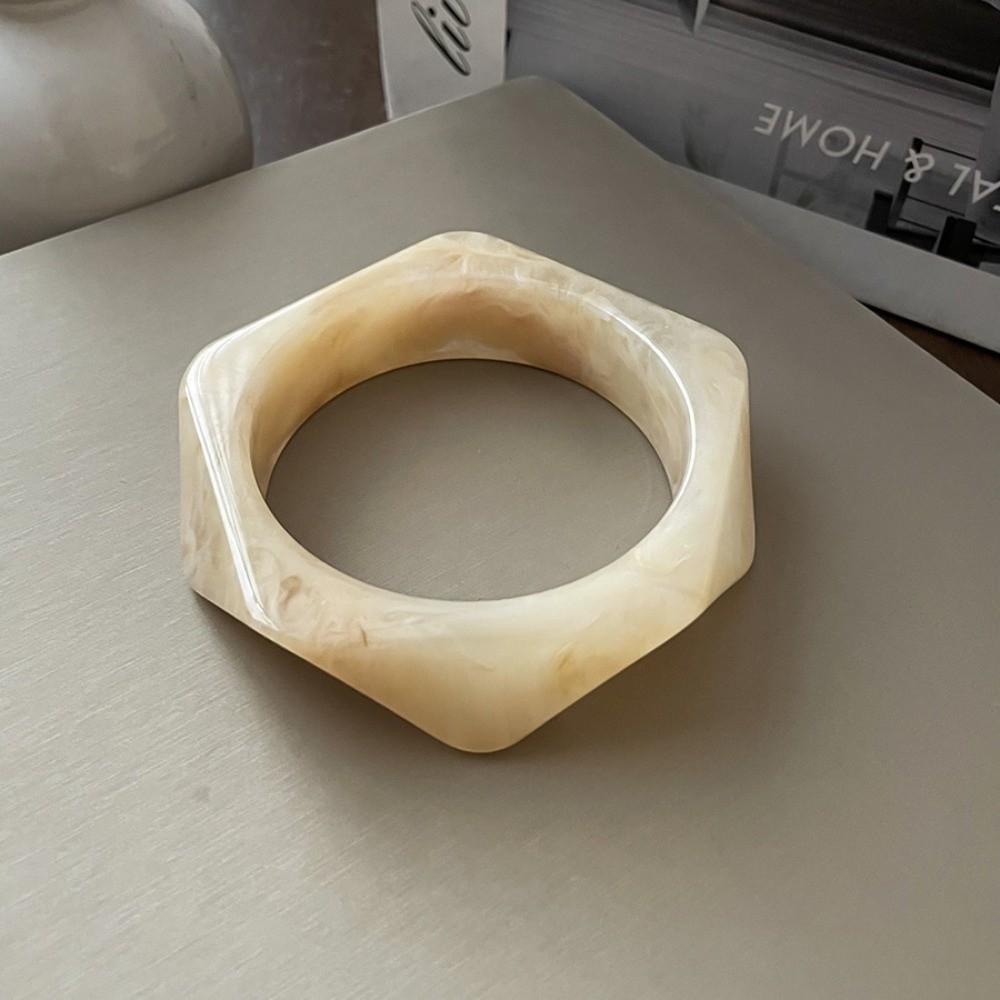 Europe American Style Irregular Wide Bracelet Smudging Retro Hand Ring Vintage Resin Bangle Women