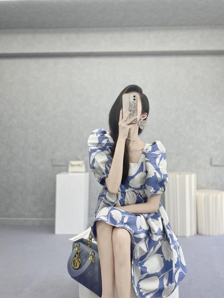 Women's 2023 Mid-Length French Fashion Puff Sleeve Print Dress