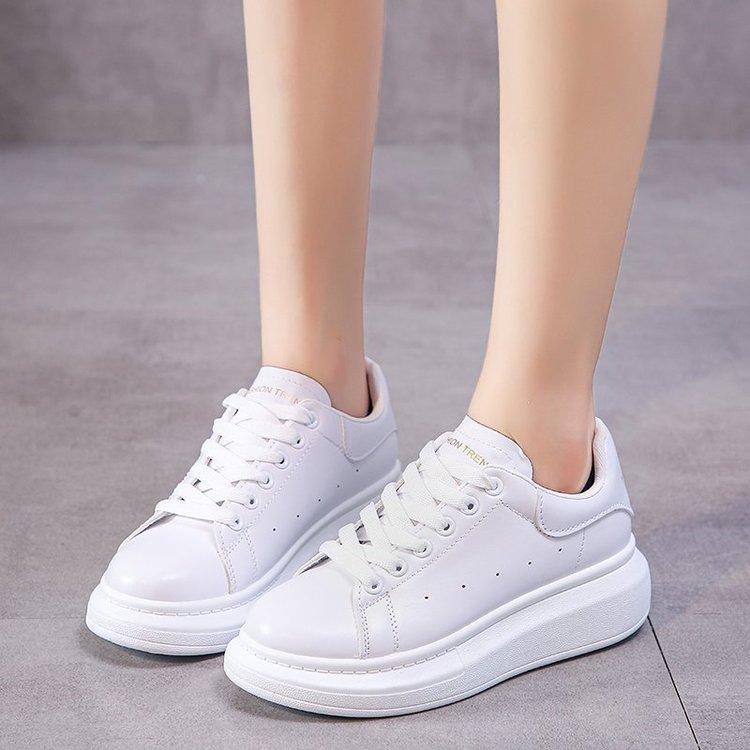 New Classic Sports Casual White Shoes Women's Rubber Muffin Soft Bottom PU Leather Surface  Wholesale Sneaker