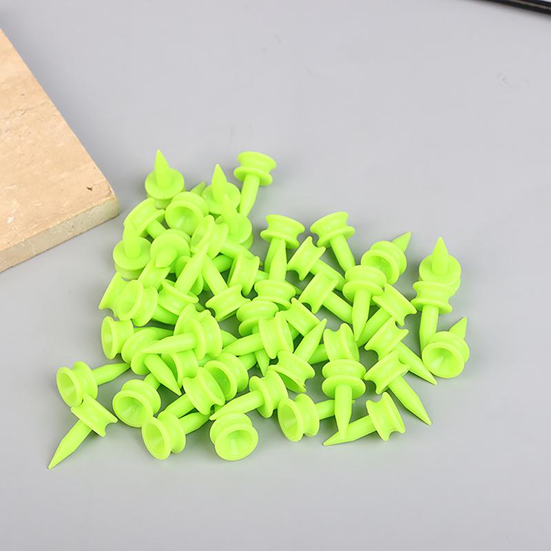 50 sztuk/opakowanie Profesjonalne koszulki golfowe 25 mm 0,98' Zamek Zielony Akcesoria golfowe Plastikowe koszulki golfowe Idealne do tee'owania piłki