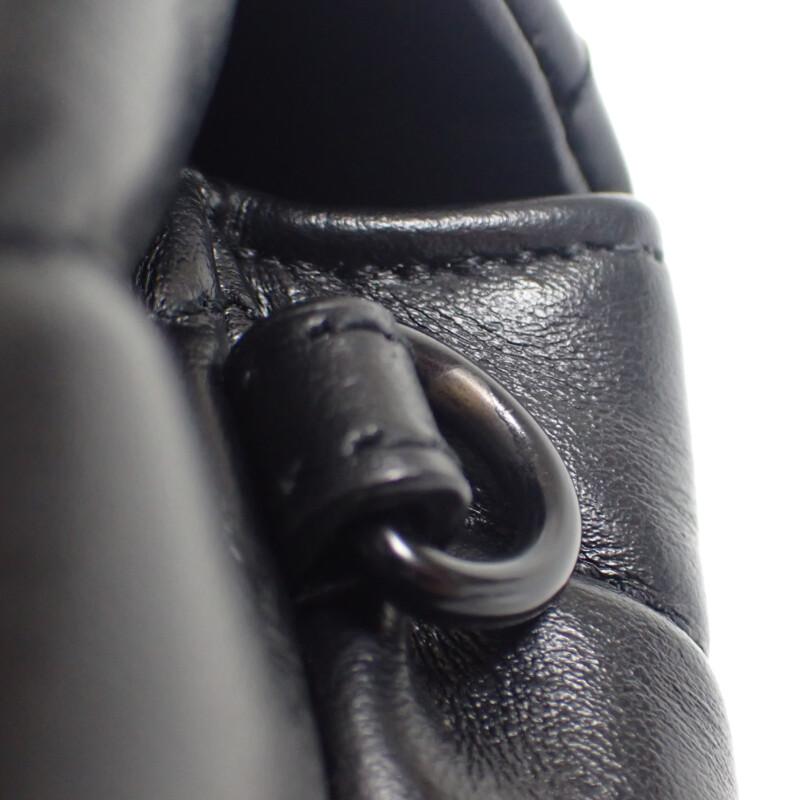 Saint Laurent 630951_DV708_1000 Torba na ramię czarna Skóra cielęca Kobiety